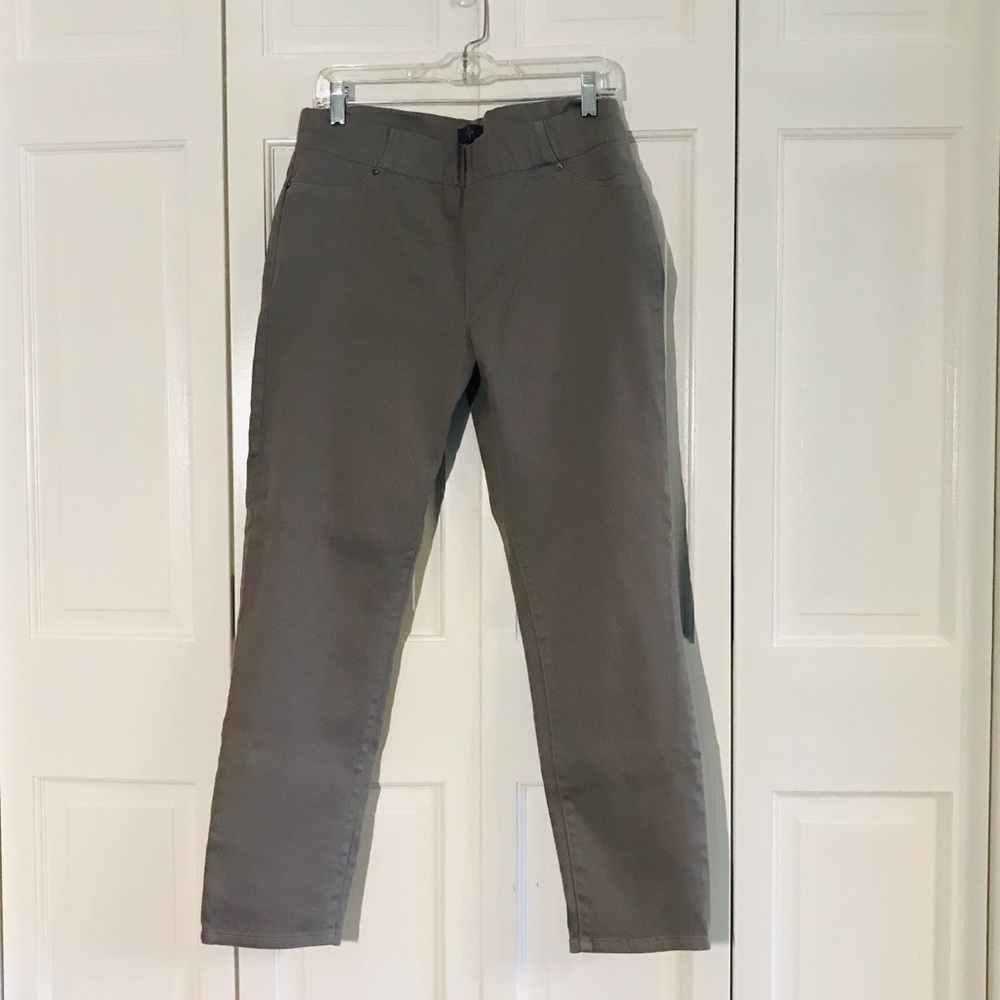 NYDJ  Grey Ankle Jeans